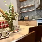 Vysoke Tatry 310 - S Balkonom - Vyhlad Na Tatry Apartman Tátralomnic